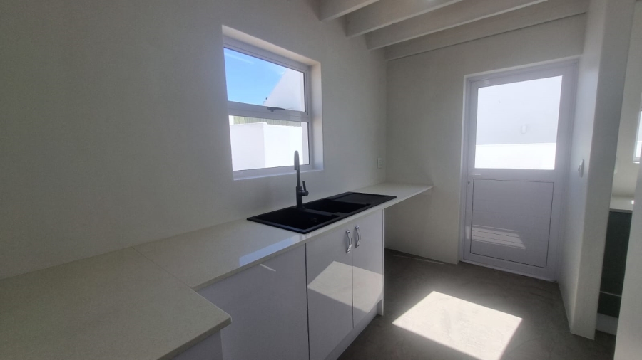 2 Bedroom Property for Sale in Paternoster Western Cape